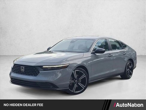 Used 2024 Honda Accord Sport image 1