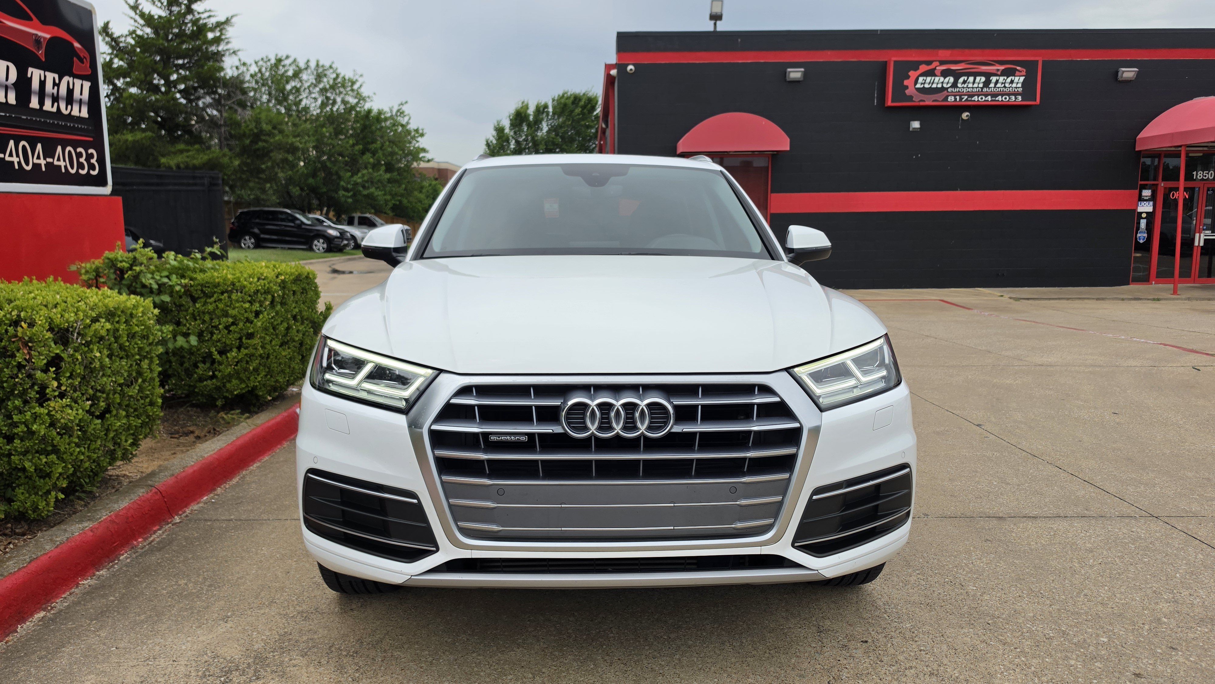 Used 2020 Audi Q5 2.0T Premium Plus w/ Premium Plus Package AWD/4WD image 5