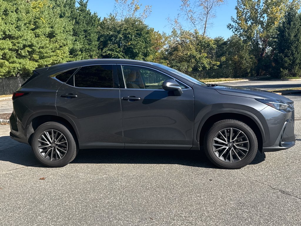 Used 2025 Lexus NX 350 AWD w/ Accessory Package (2T) image 4