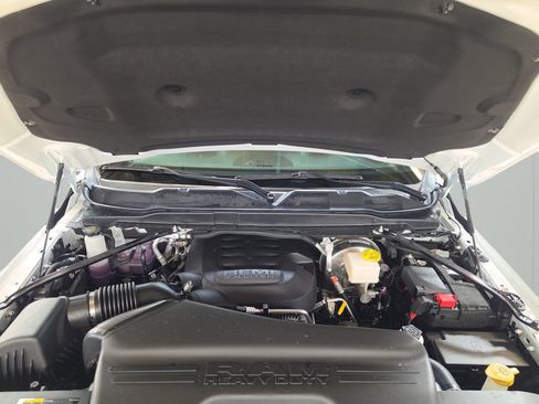 New 2026 RAM 2500 Tradesman AWD/4WD image 10