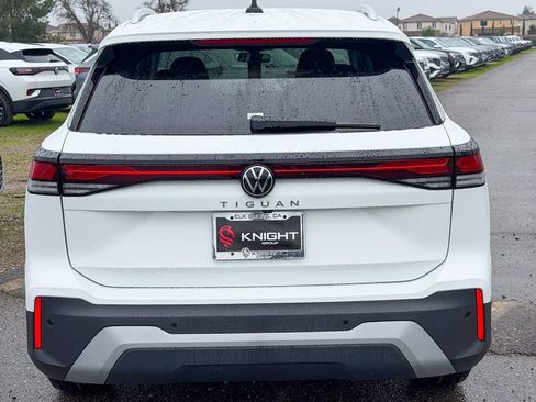 New 2026 Volkswagen Tiguan S image 8