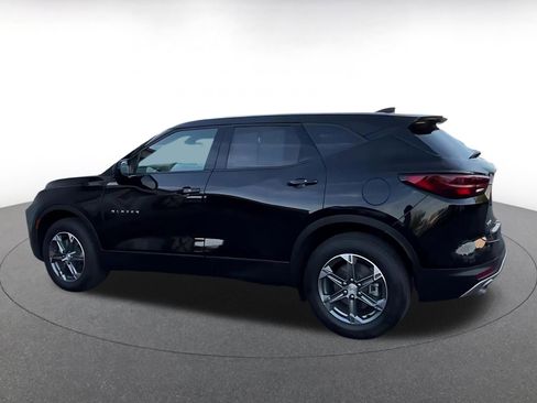 Used 2025 Chevrolet Blazer LT image 10