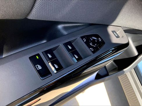 New 2026 BMW X3 xDrive30i AWD/4WD image 17