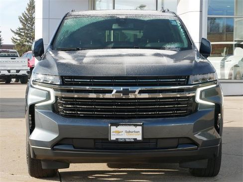 Used 2021 Chevrolet Suburban RST image 2