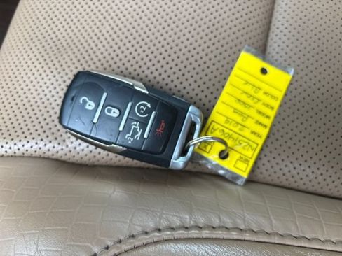 Used 2019 RAM 1500 Limited AWD/4WD image 30