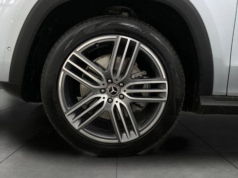 Certified 2025 Mercedes-Benz GLS 450 4MATIC image 13