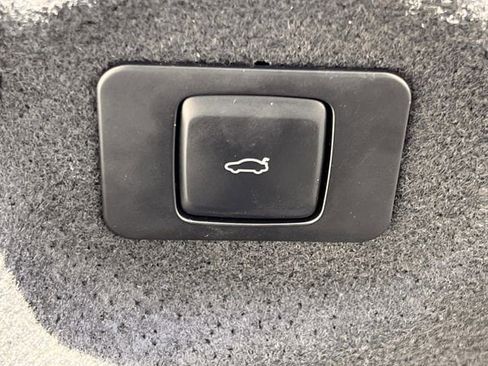 Used 2017 Lincoln MKZ Select w/ Technology Package image 33