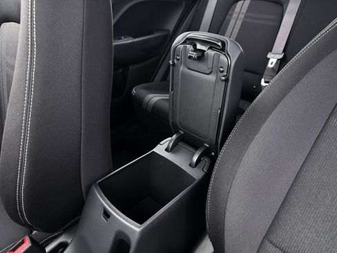 New 2026 Hyundai Venue SEL FWD image 18