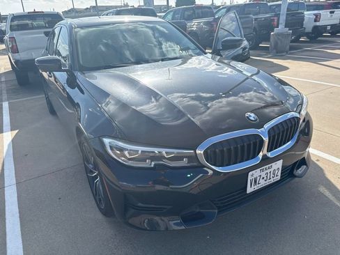 Used 2019 BMW 330i Sedan RWD image 2