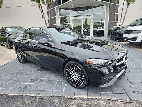 Used 2024 Mercedes-Benz C 300 Sedan image 2