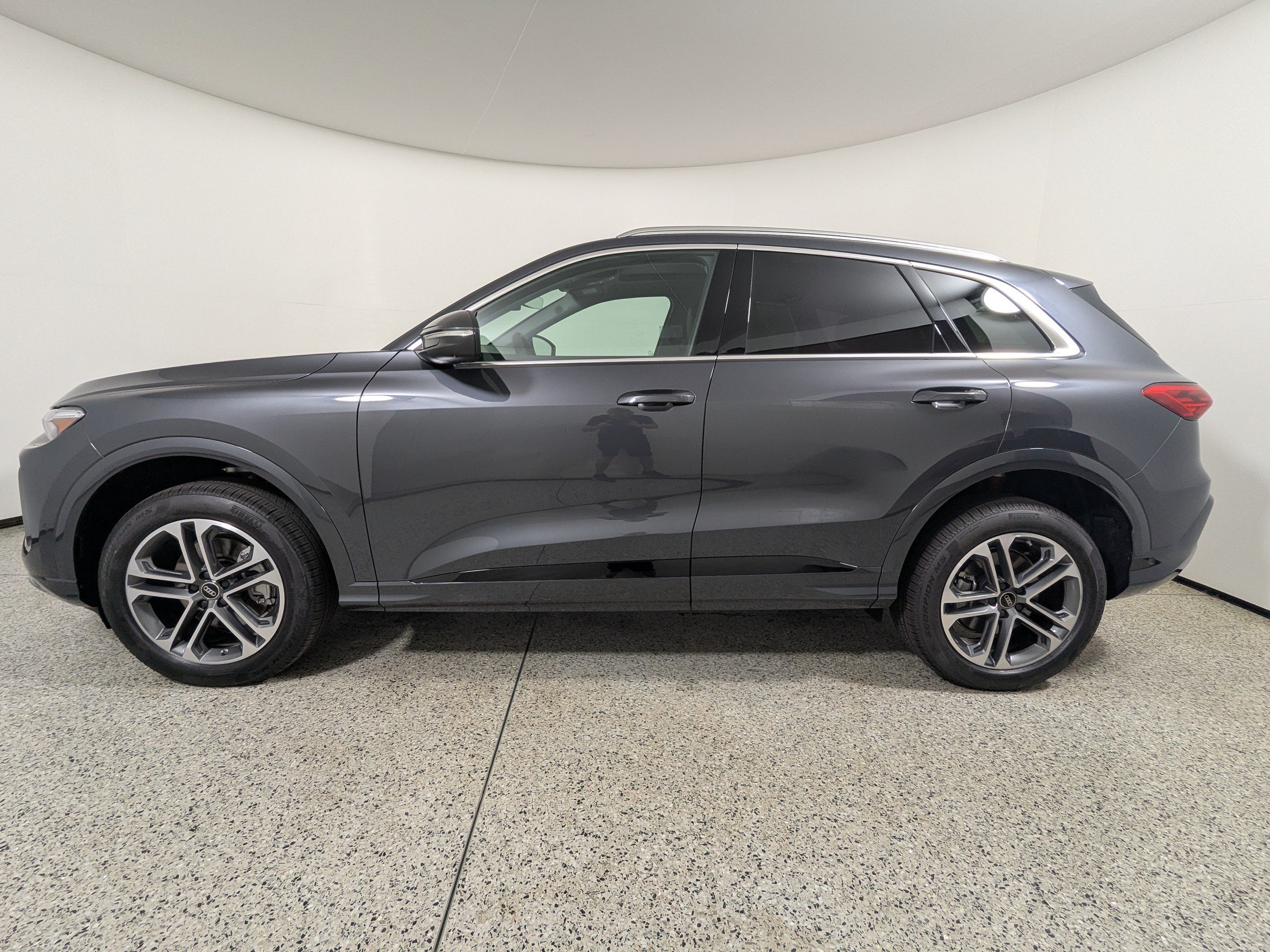 New 2026 Audi Q5 Premium Plus AWD/4WD image 4
