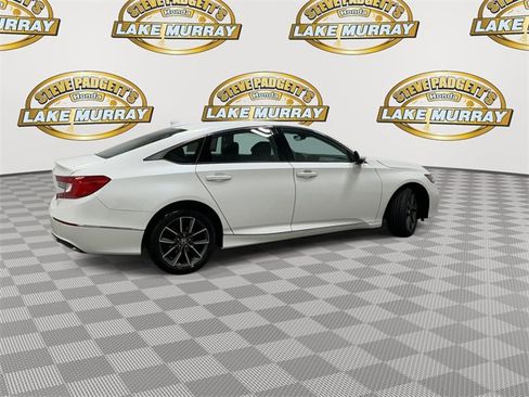 Used 2021 Honda Accord EX-L image 3