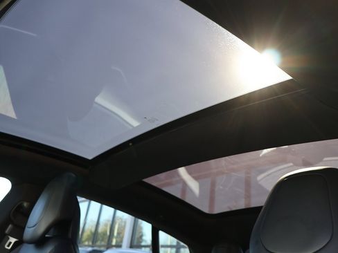 Used 2017 Tesla Model S 100D image 18