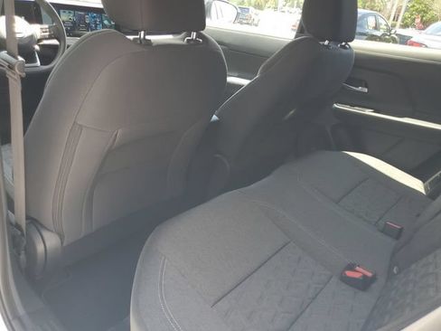 Used 2026 Nissan Kicks SV FWD image 29