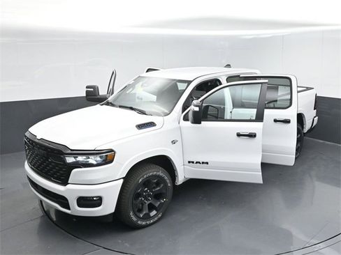 New 2026 RAM 1500 4x4 Crew Cab image 51