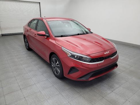 Used 2024 Kia Forte LXS w/ LXS Technology Package FWD image 13