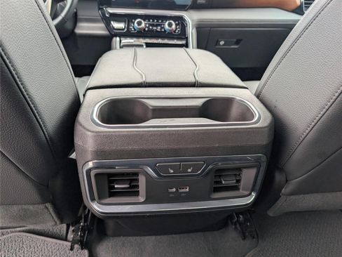 Used 2023 GMC Sierra 1500 Denali w/ Denali Reserve Package AWD/4WD image 19