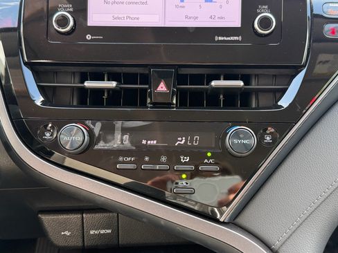 Certified 2026 Nissan Rogue SV AWD/4WD image 16