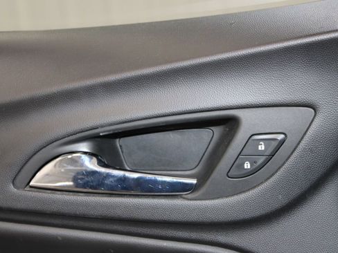 Used 2021 Chevrolet Equinox LT AWD/4WD image 22