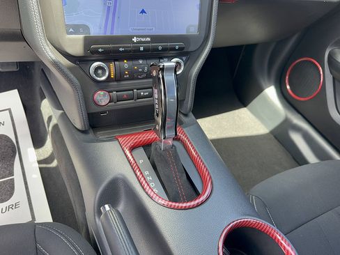 Used 2022 Ford Mustang Coupe RWD image 22