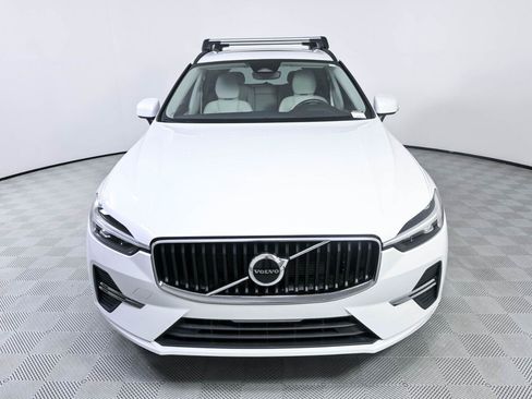 Certified 2022 Volvo XC60 B5 Momentum w/ Protection Package AWD/4WD image 32