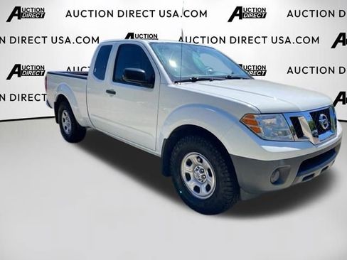 Used 2021 Nissan Frontier S w/ S Utility Package RWD image 24