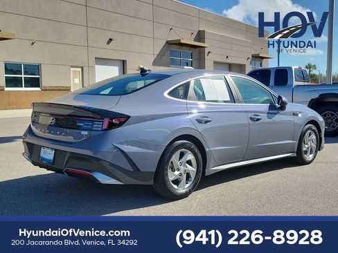 Certified 2025 Hyundai Sonata SE image 7