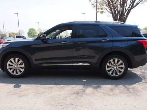 Certified 2023 Ford Explorer Limited w/ Hybrid Equipment Group 310A AWD/4WD image 4