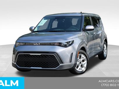 Used 2025 Kia Soul LX w/ LX Technology Package