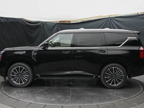 New 2025 Nissan Armada Platinum Reserve image 9