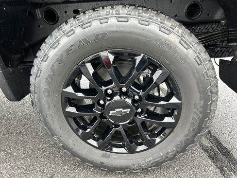 New 2026 Chevrolet Silverado 2500 LT w/ Trail Boss Package image 10