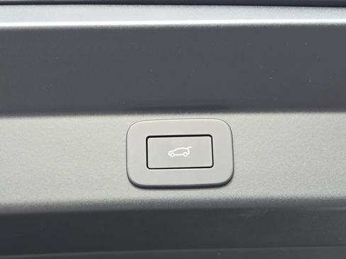 New 2026 Land Rover Range Rover Sport Dynamic SE image 13