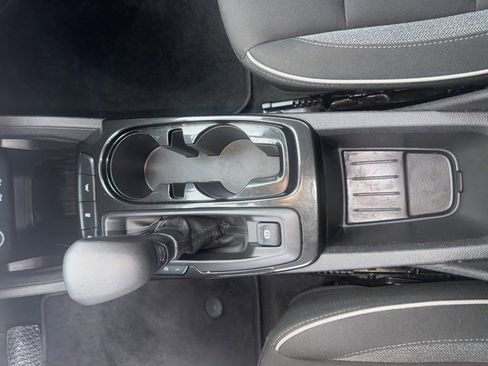 Used 2024 Chevrolet TrailBlazer LT image 28