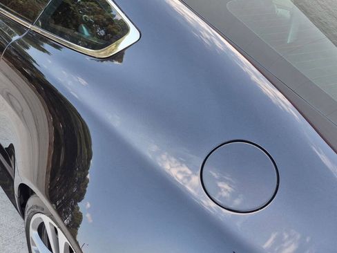 Used 2011 Aston Martin V12 Vantage Base 2dr Coupe image 69