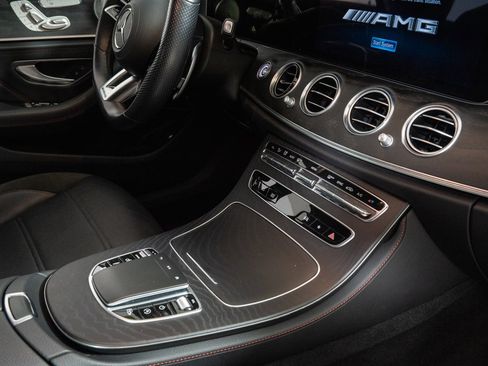 Used 2022 Mercedes-Benz E 53 AMG 4MATIC Sedan w/ Driver Assistance Package image 38