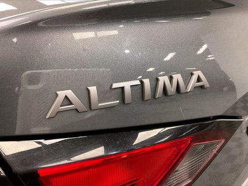 Certified 2024 Nissan Altima 2.5 SV image 27