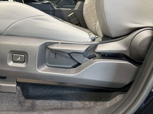 New 2026 Toyota Tacoma SR5 image 12