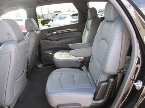 Used 2024 Buick Enclave Essence w/ Sport Touring Edition image 11