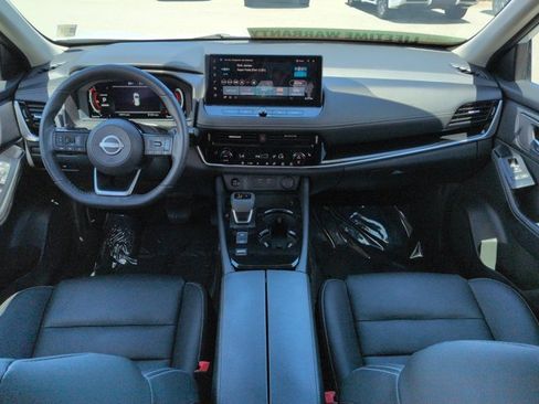 Certified 2024 Nissan Rogue SL FWD image 15