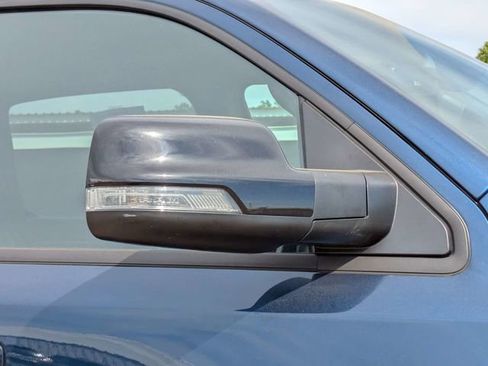 Used 2022 RAM 1500 Big Horn AWD/4WD image 12