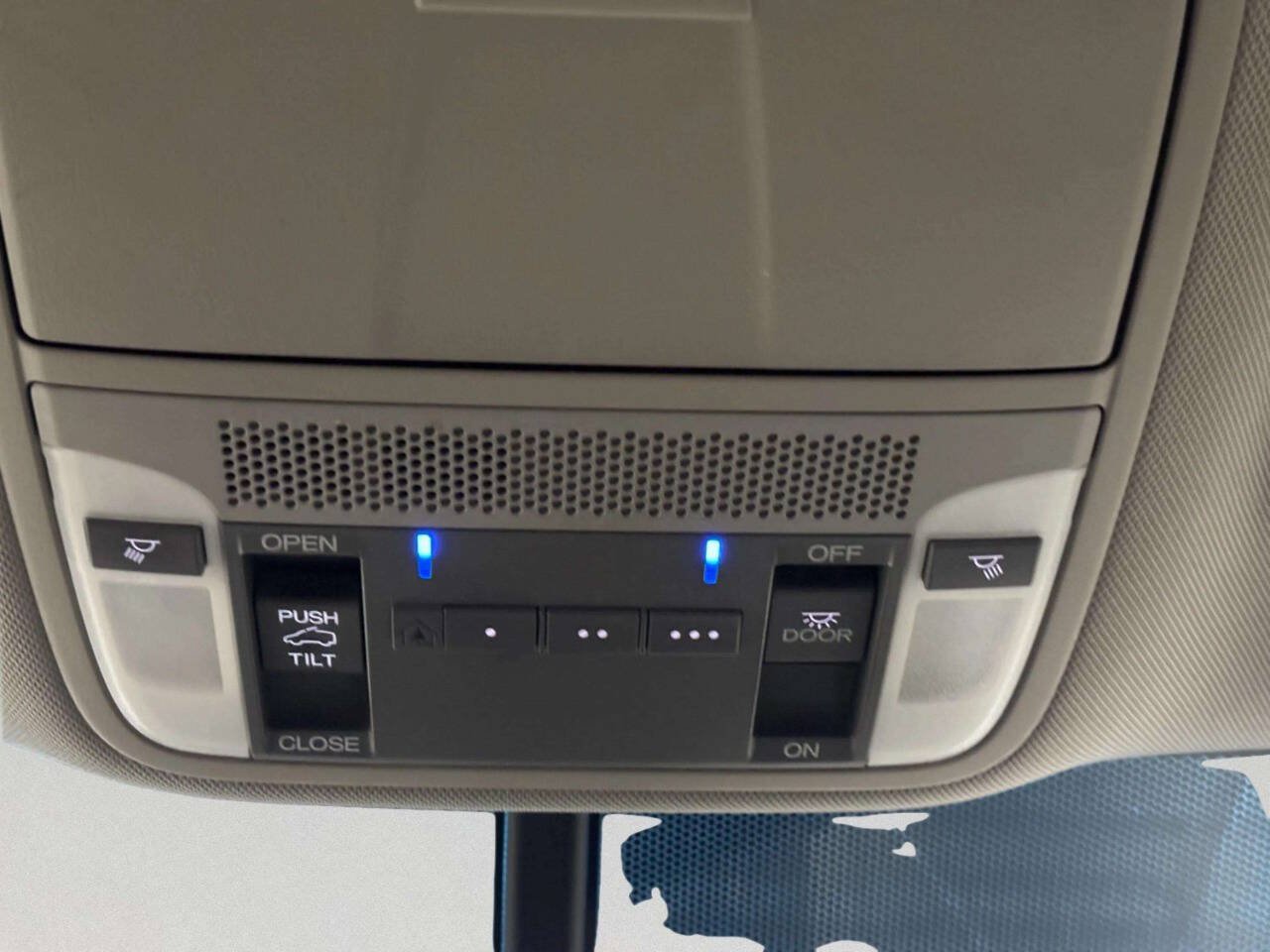 Used 2013 Acura RDX AWD image 30