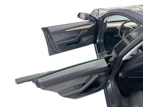 Certified 2023 Tesla Model 3 Standard Range RWD image 10