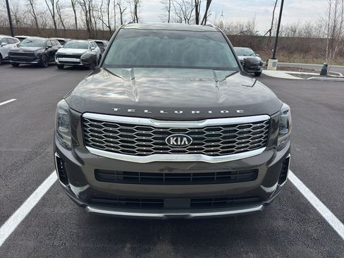 Used 2021 Kia Telluride S image 3