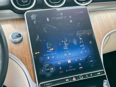 Used 2022 Mercedes-Benz C 300 Sedan image 15