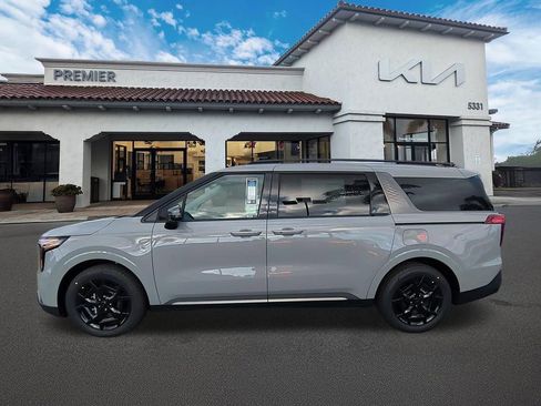 New 2026 Kia Carnival SX image 5