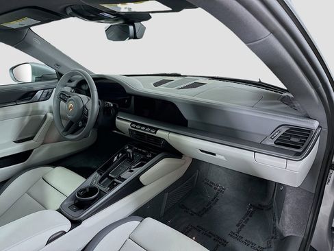 New 2025 Porsche 911 Carrera image 28