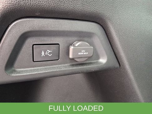 Used 2025 Honda Pilot Black Edition image 38