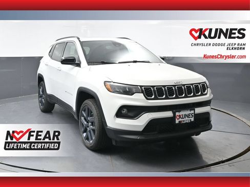 New 2026 Jeep Compass Latitude AWD/4WD image 1