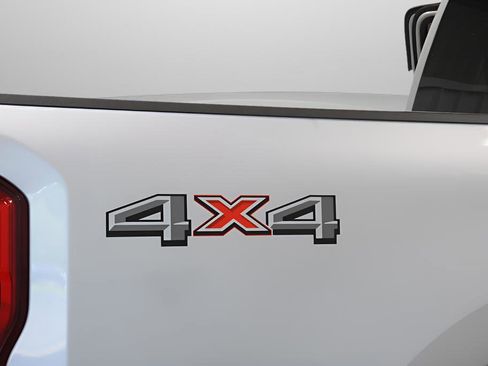 Used 2023 Ford F250 Platinum AWD/4WD image 38