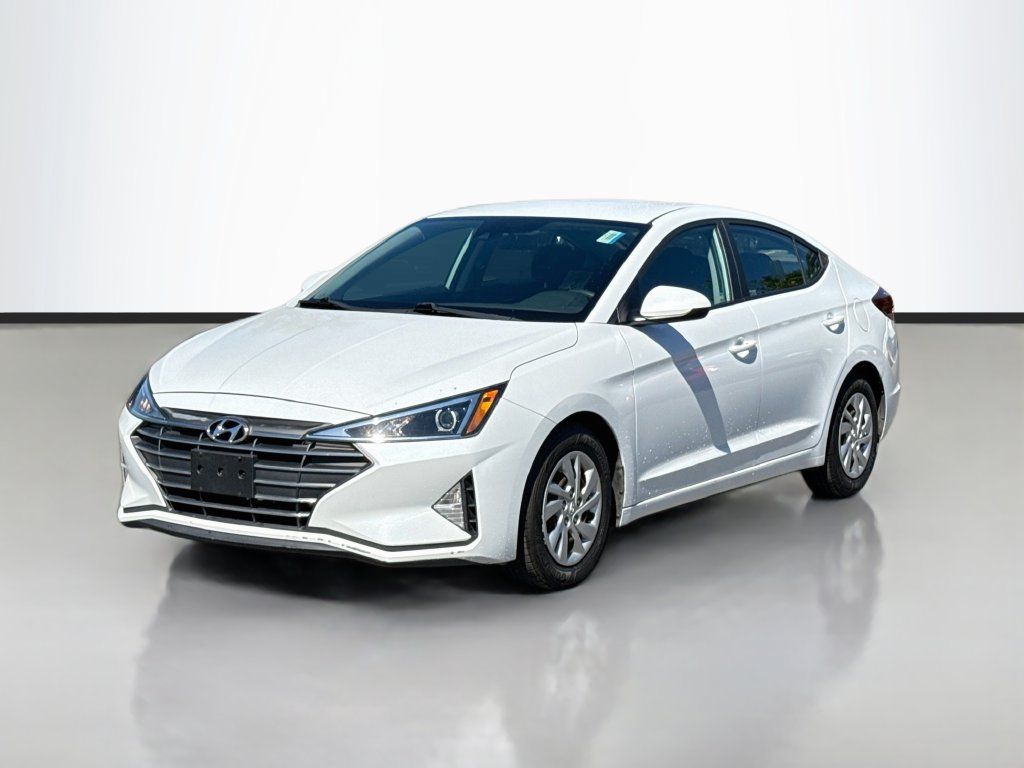 Used 2020 Hyundai Elantra SE w/ Cargo Package (C1) FWD image 3